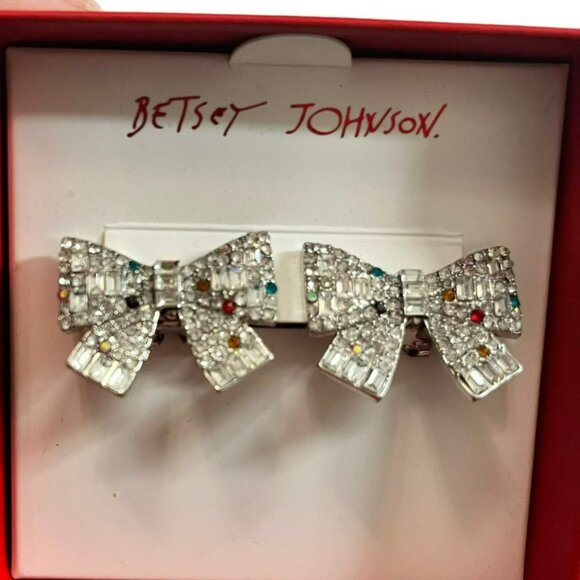 NEW BETSEY JOHNSON BOW EARRINGS SILVER POST LEVERBACK SPARKLY WHITE SILVER NWT N - Picture 2 of 7